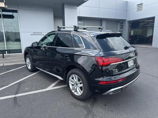 2023 Audi Q5 45 S line Premium