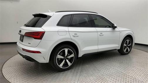 2023 Audi Q5 45 S line Premium Plus