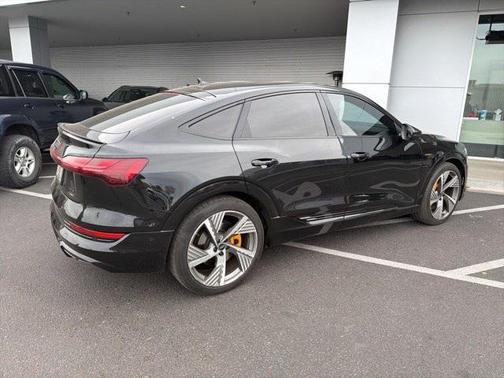 2022 Audi e-tron Sportback S line Prestige