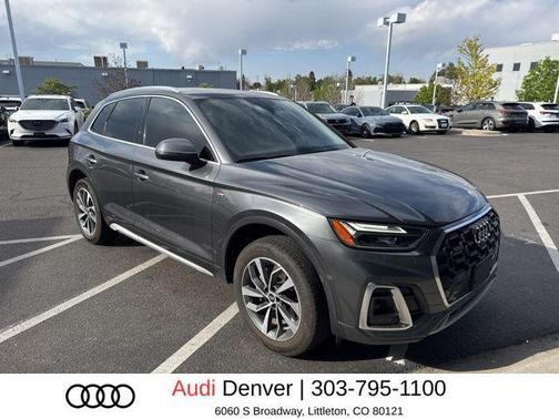 Daytona Gray Pearl Effect 2023 Audi Q5 45 S line Premium Plus