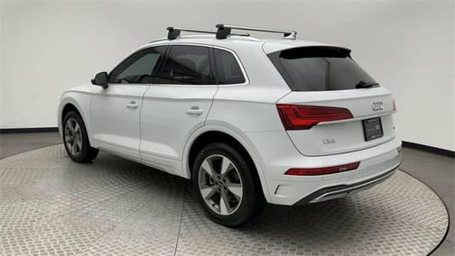2023 Audi Q5 40 Premium Plus