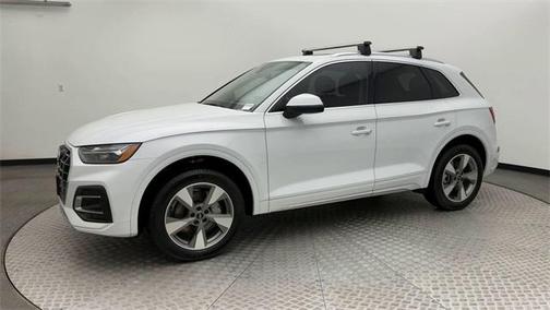 2023 Audi Q5 40 Premium Plus