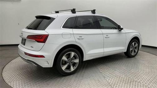 2023 Audi Q5 40 Premium Plus