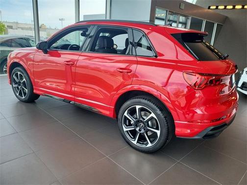 2025 Audi Q3 45 S line Premium Plus