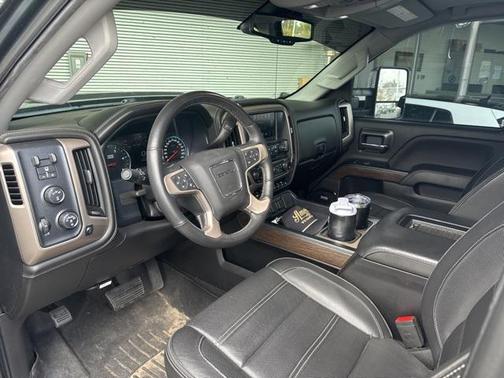 2018 GMC Sierra 2500 Denali