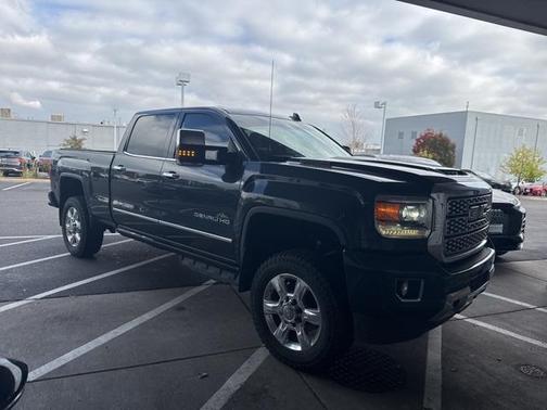 2018 GMC Sierra 2500 Denali