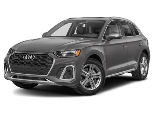 Daytona Gray Pearl Effect 2024 Audi Q5 e 55 S line Premium Plus