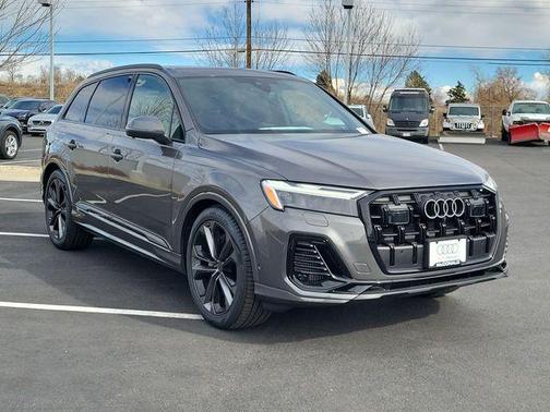 2026 Audi Q7 55 Premium Plus
