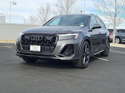 2026 Audi Q7 55 Premium Plus