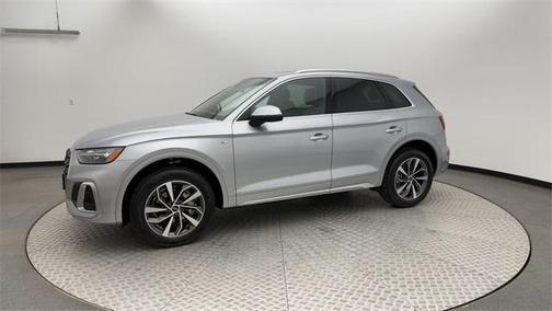 2023 Audi Q5 45 S line Premium Plus