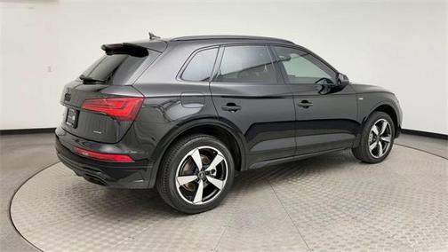 2023 Audi Q5 45 S line Prestige
