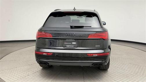 2023 Audi Q5 45 S line Prestige