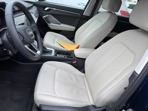 2025 Audi Q3 45 S line Premium Plus