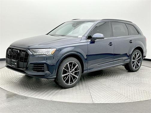2024 Audi Q7 55 Premium Plus