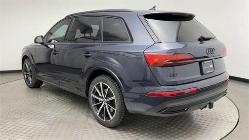 2024 Audi Q7 55 Premium Plus