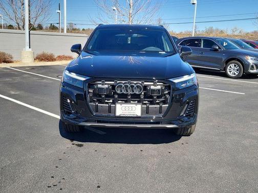 2026 Audi Q7 45 Premium