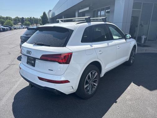 2024 Audi Q5 45 S line Premium Plus