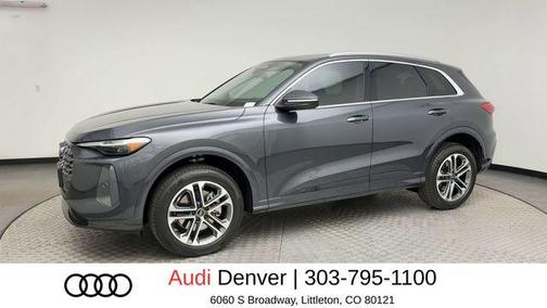 Tambora Gray Metallic 2025 Audi Q5 Premium Plus TFSI quattro S tronic