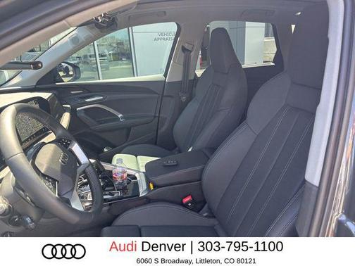 Tambora Gray Metallic 2025 Audi Q5 Premium Plus TFSI quattro S tronic