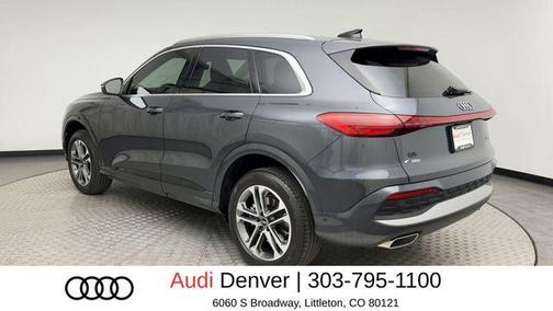Tambora Gray Metallic 2025 Audi Q5 Premium Plus TFSI quattro S tronic