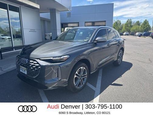 Tambora Gray Metallic 2025 Audi Q5 Premium Plus TFSI quattro S tronic