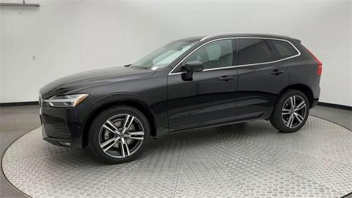 2018 Volvo XC60 T6 Momentum