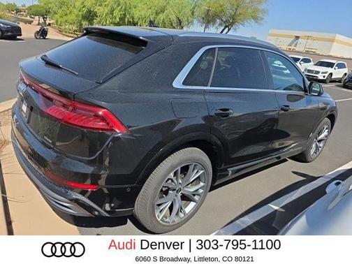 Mythos Black Metallic 2023 Audi Q8 55 Premium Plus