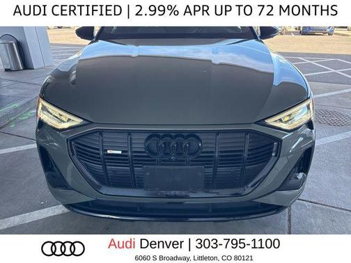 Chronos Gray 2023 Audi e-tron Premiumwe