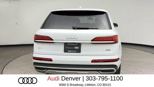 Glacier White Metallic 2023 Audi Q7 55 Prestige
