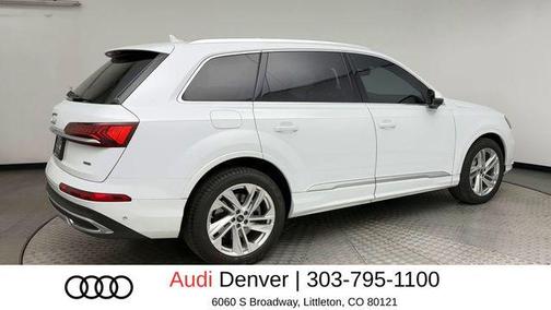 Glacier White Metallic 2023 Audi Q7 55 Prestige