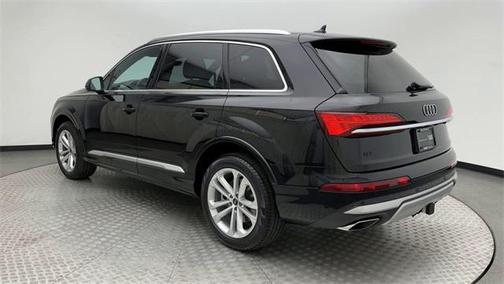 2025 Audi Q7 55 Premium