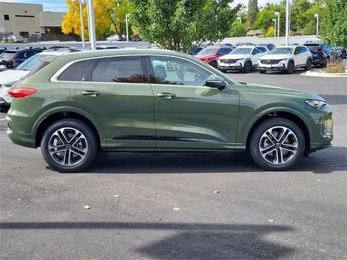 2025 Audi Q5 Premium