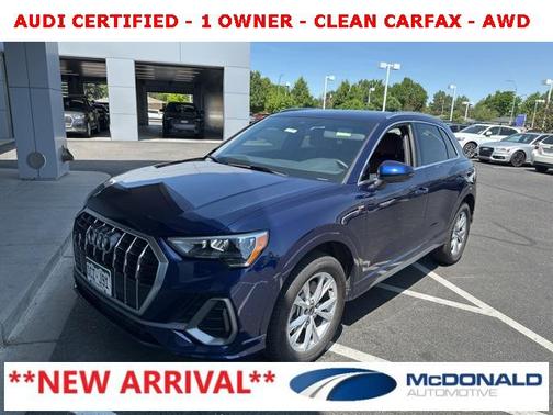 2022 Audi Q3 45 S line Premium