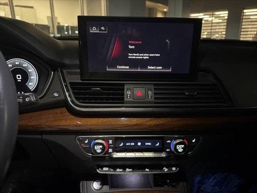 2022 Audi Q5 45 S line Premium Plus