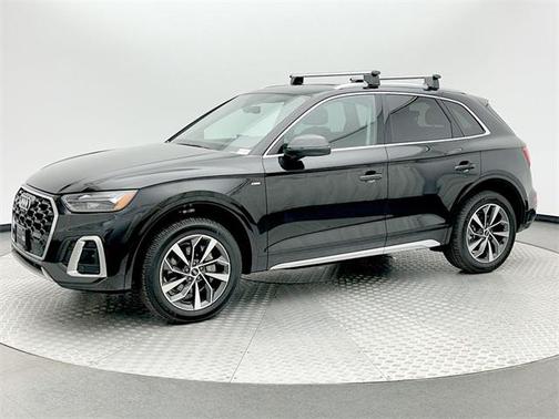 2023 Audi Q5 45 S line Premium Plus
