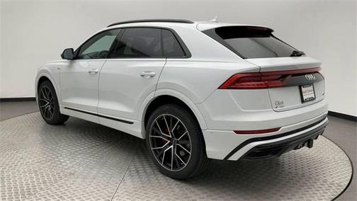 2021 Audi Q8 55 Premium Plus