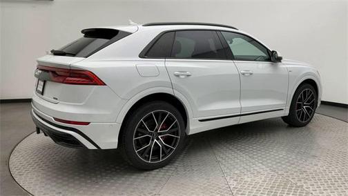 2021 Audi Q8 55 Premium Plus