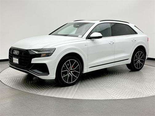 2021 Audi Q8 55 Premium Plus
