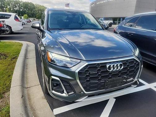 2023 Audi Q5 45 S line Premium Plus