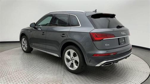 2023 Audi Q5 45 S line Premium Plus