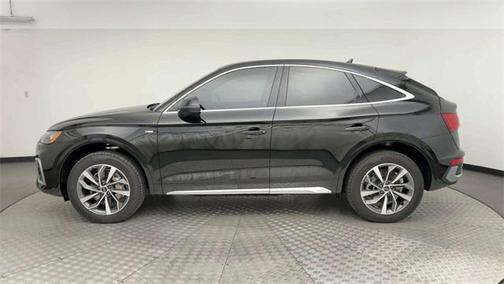 2023 Audi Q5 45 S line Premium