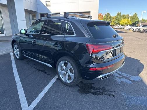 2025 Audi Q5 45 S line Premium Plus