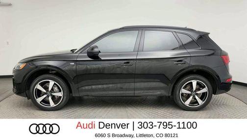 Mythos Black Metallic 2022 Audi Q5 45 S line Premium Plus
