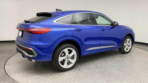 Ultra Blue Metallic 2025 Audi Q5 Premium Plus TFSI quattro S tronic