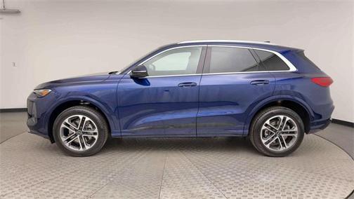 2025 Audi Q5 Premium TFSI quattro S tronic