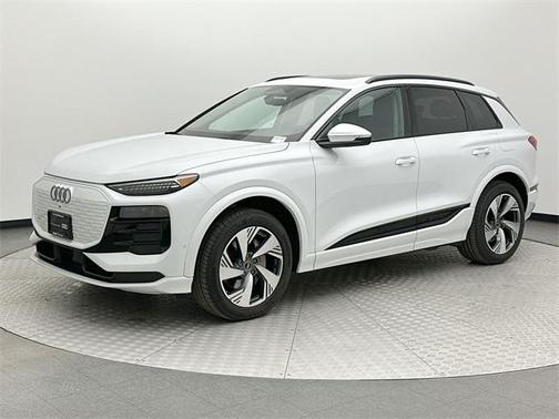 2025 Audi Q6 e-tron Premium Plus quattro