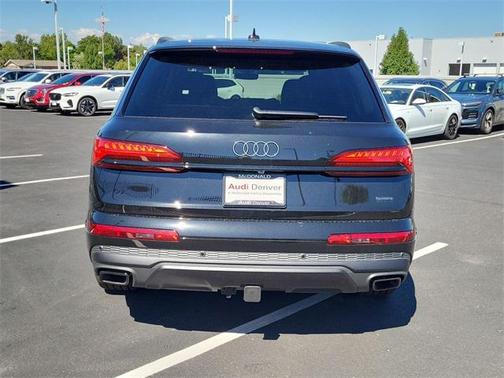 2025 Audi Q7 55 Premium Plus
