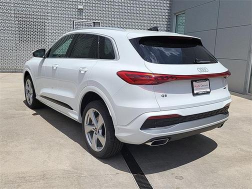 2025 Audi Q5 Premium Plus