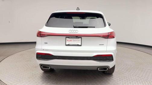 Glacier White Metallic 2025 Audi Q5 Premium Plus TFSI quattro S tronic