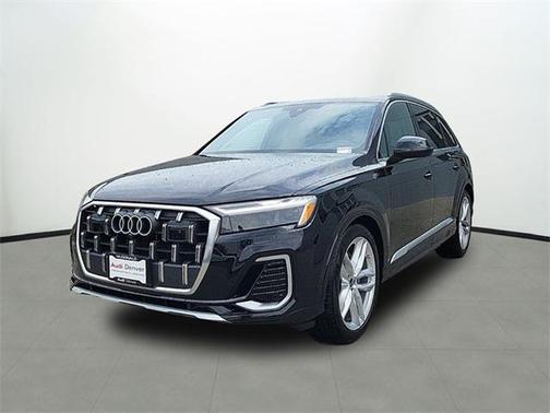 2025 Audi Q7 55 Premium Plus